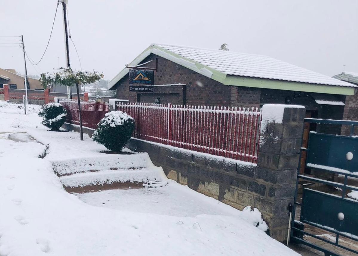 Moh Ville Guest House Maseru Exteriör bild